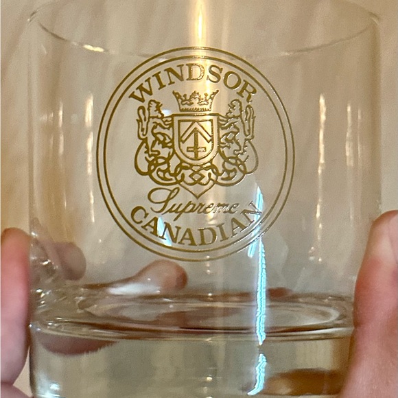 Windsor Canadian Supreme Glass, Gold Logo, Vintage Barware, Man Cave Essential - Picture 11 of 11